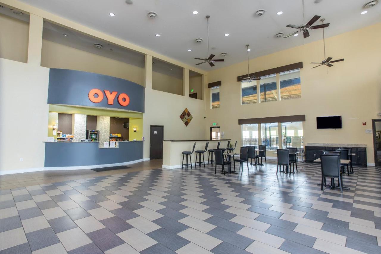 Oyo Hotel Knoxville Tn Cedar Bluff I-40 Luaran gambar