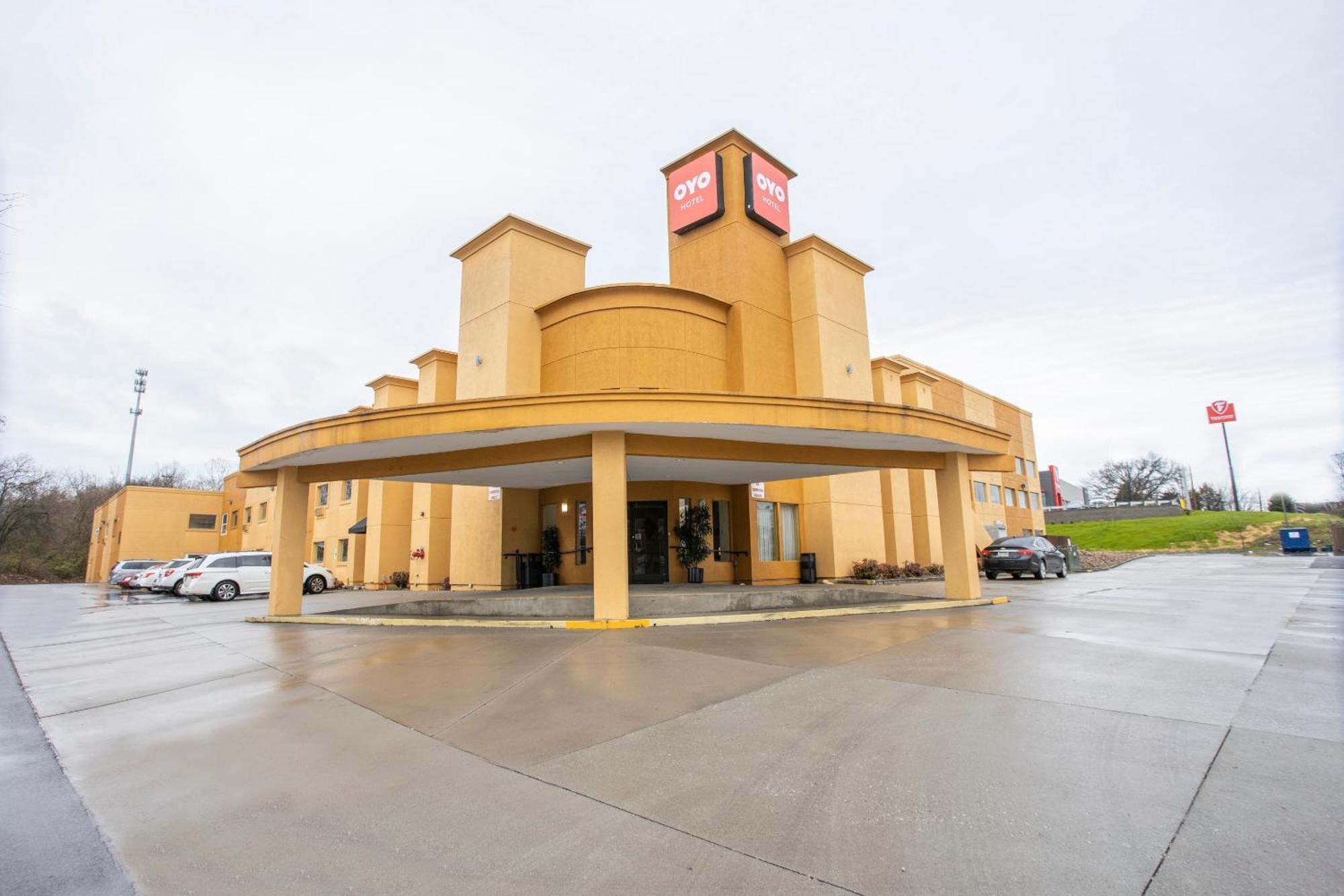 Oyo Hotel Knoxville Tn Cedar Bluff I-40 Luaran gambar